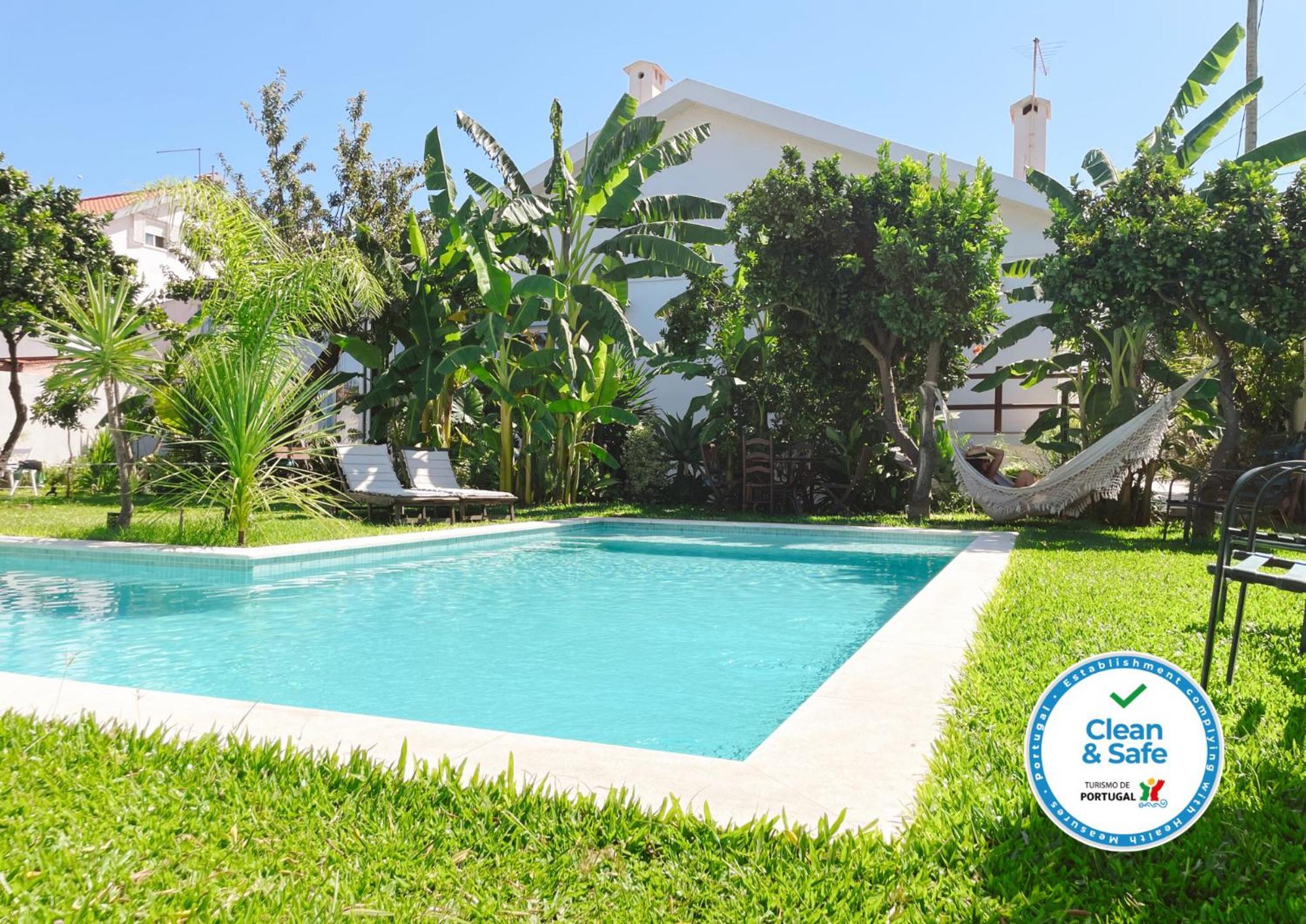 Vila Vale Guest House - Surf & Yoga Шарнека Экстерьер фото